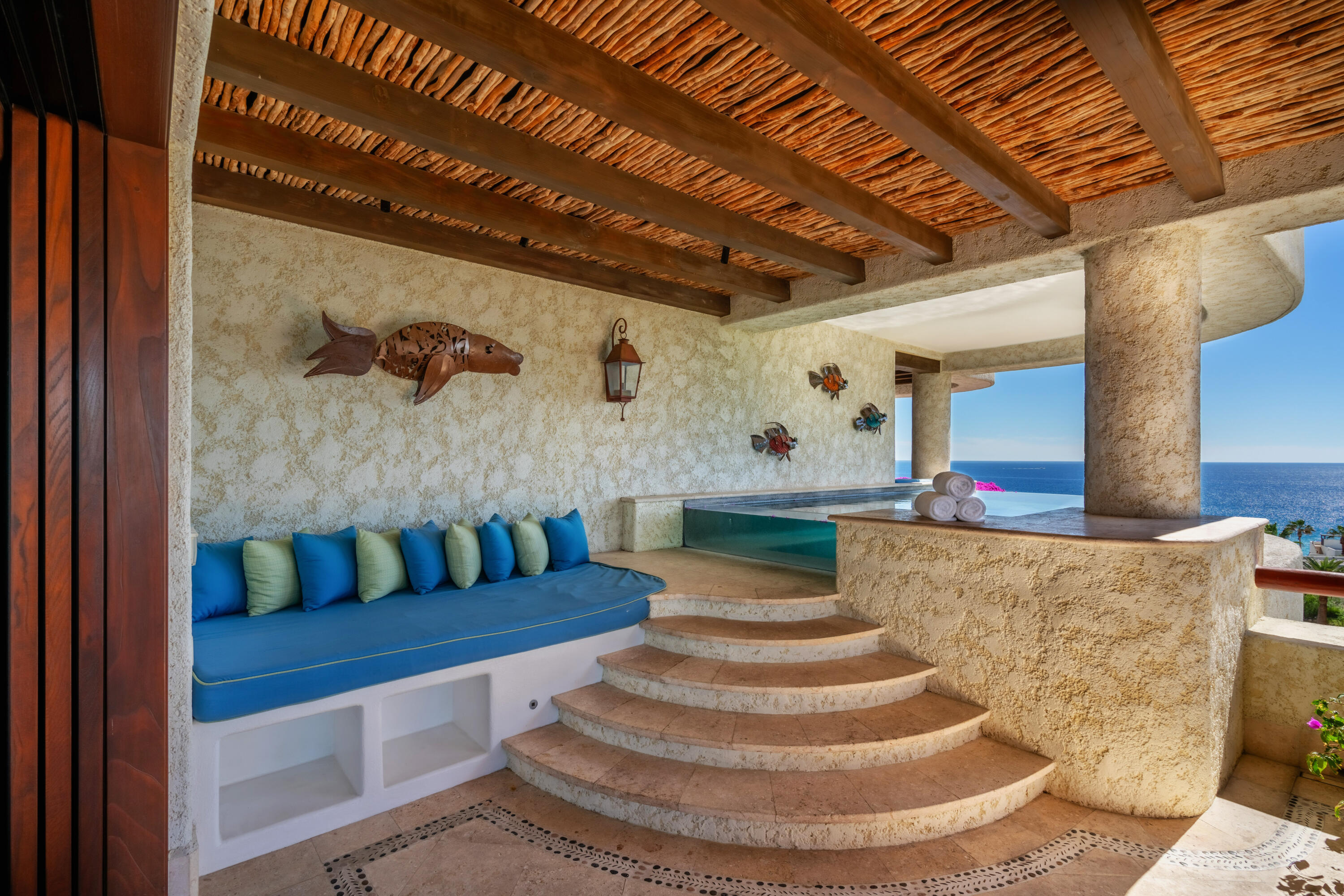 Residence 6301 Las Ventanas