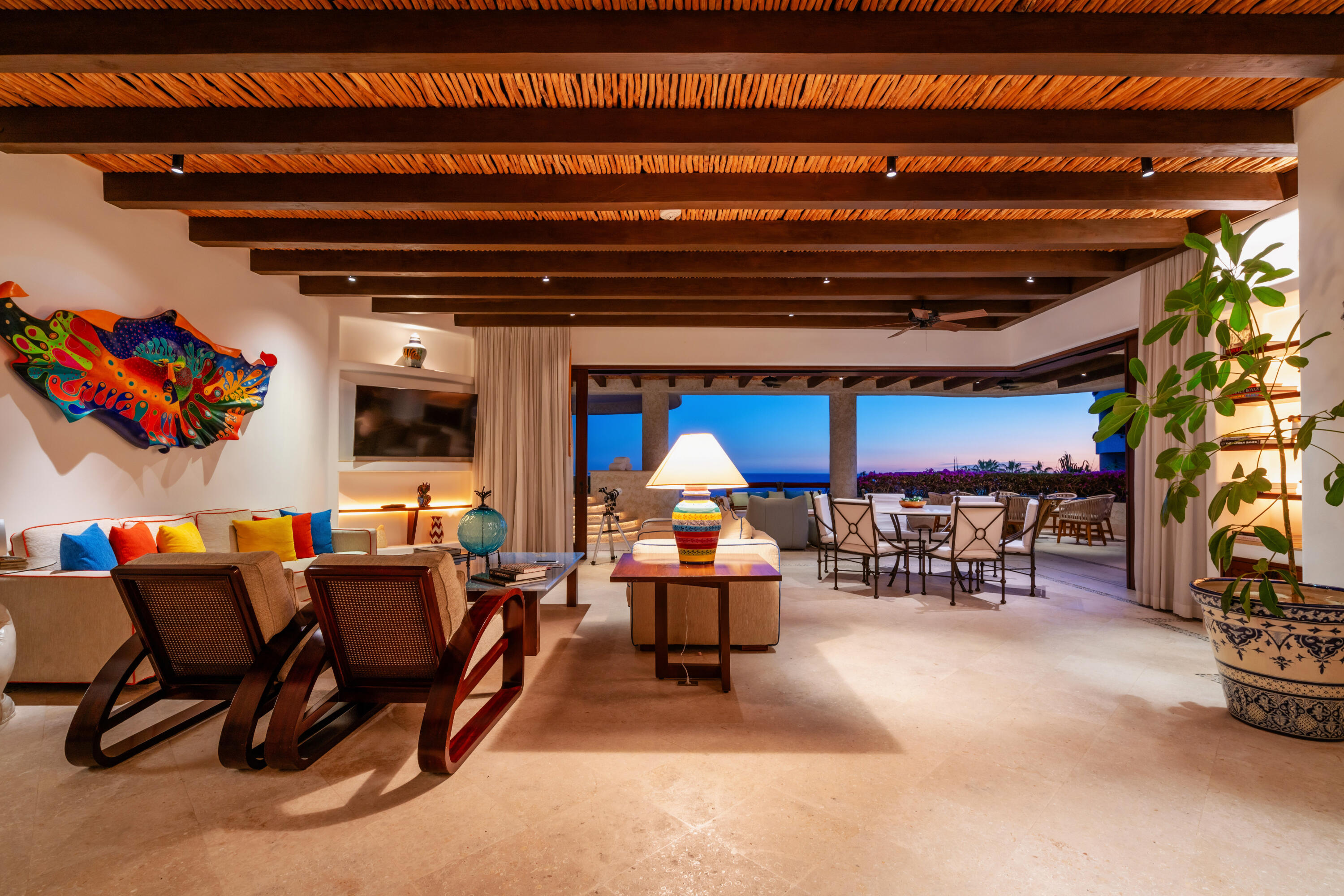 Residence 6301 Las Ventanas