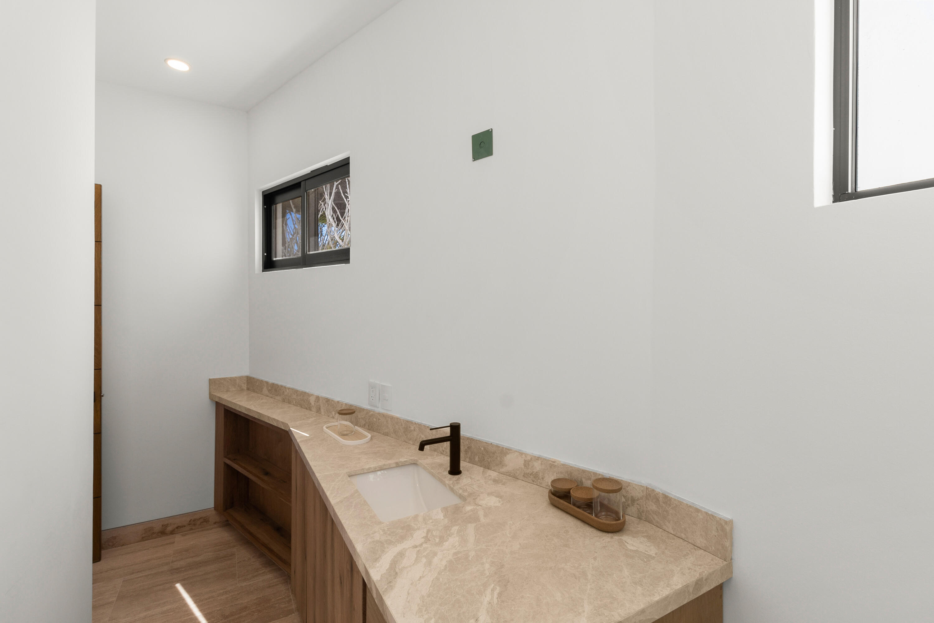 Rancho Los Tules, SEI Residences