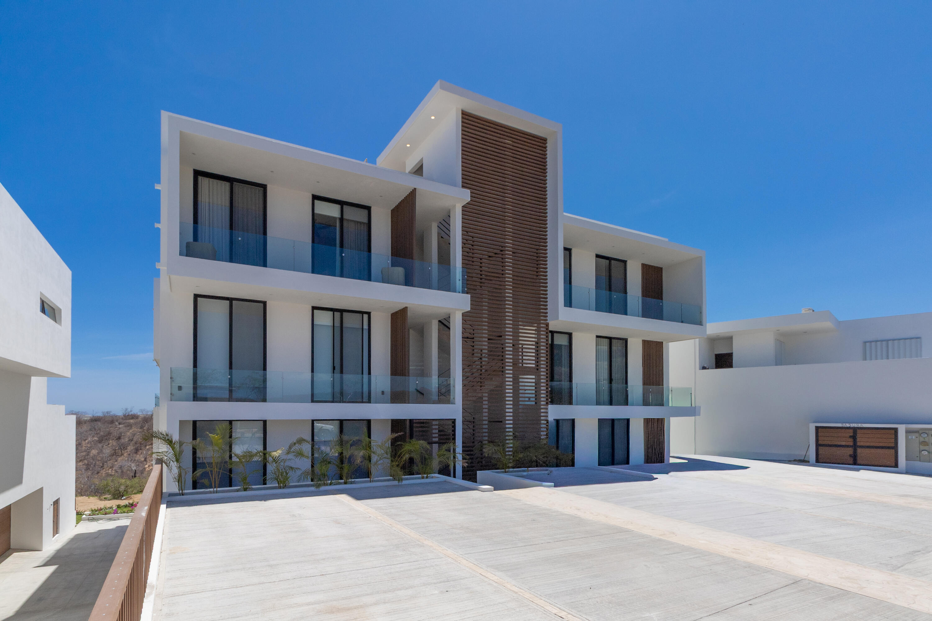 Rancho Los Tules, SEI Residences