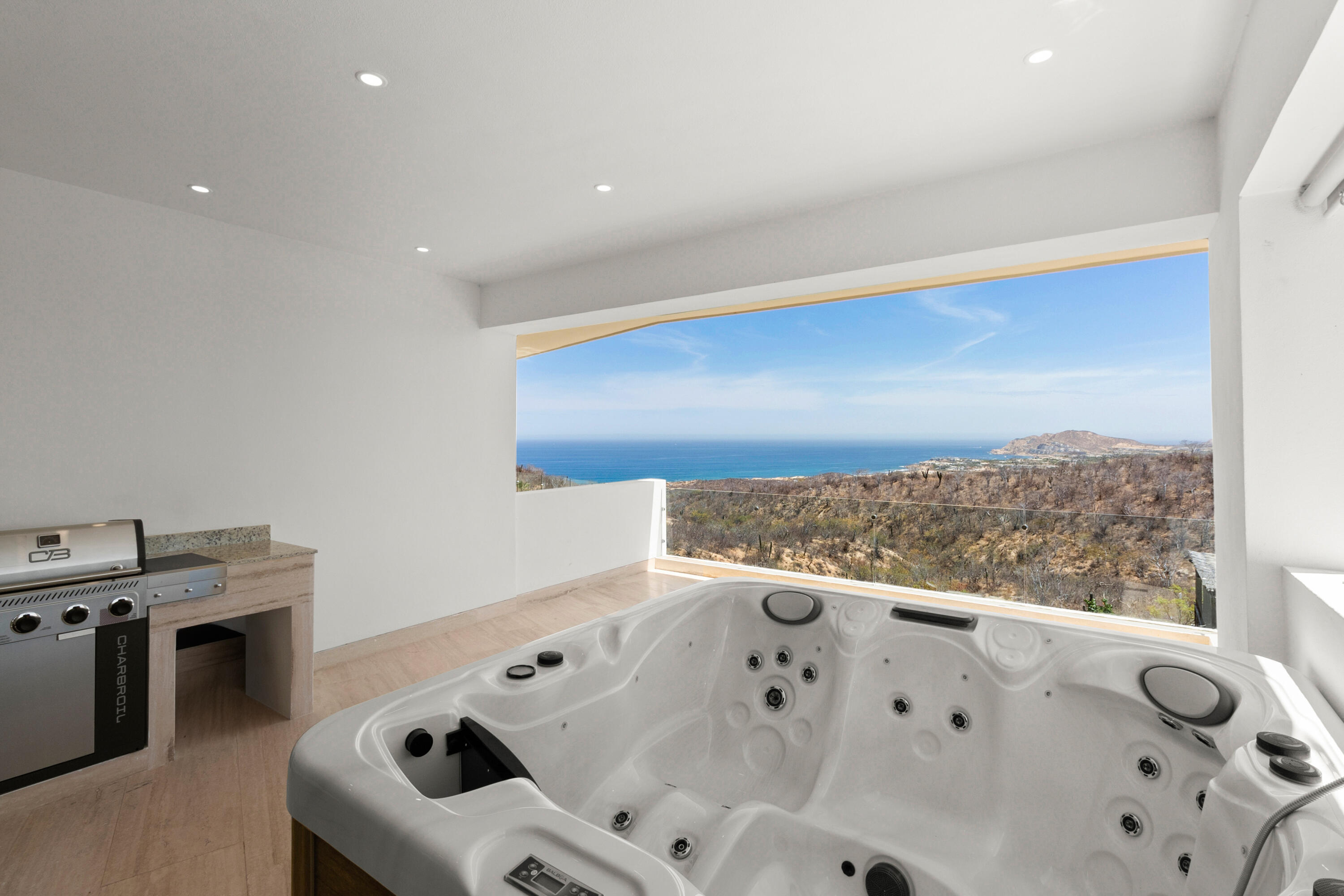 Rancho Los Tules, SEI Residences