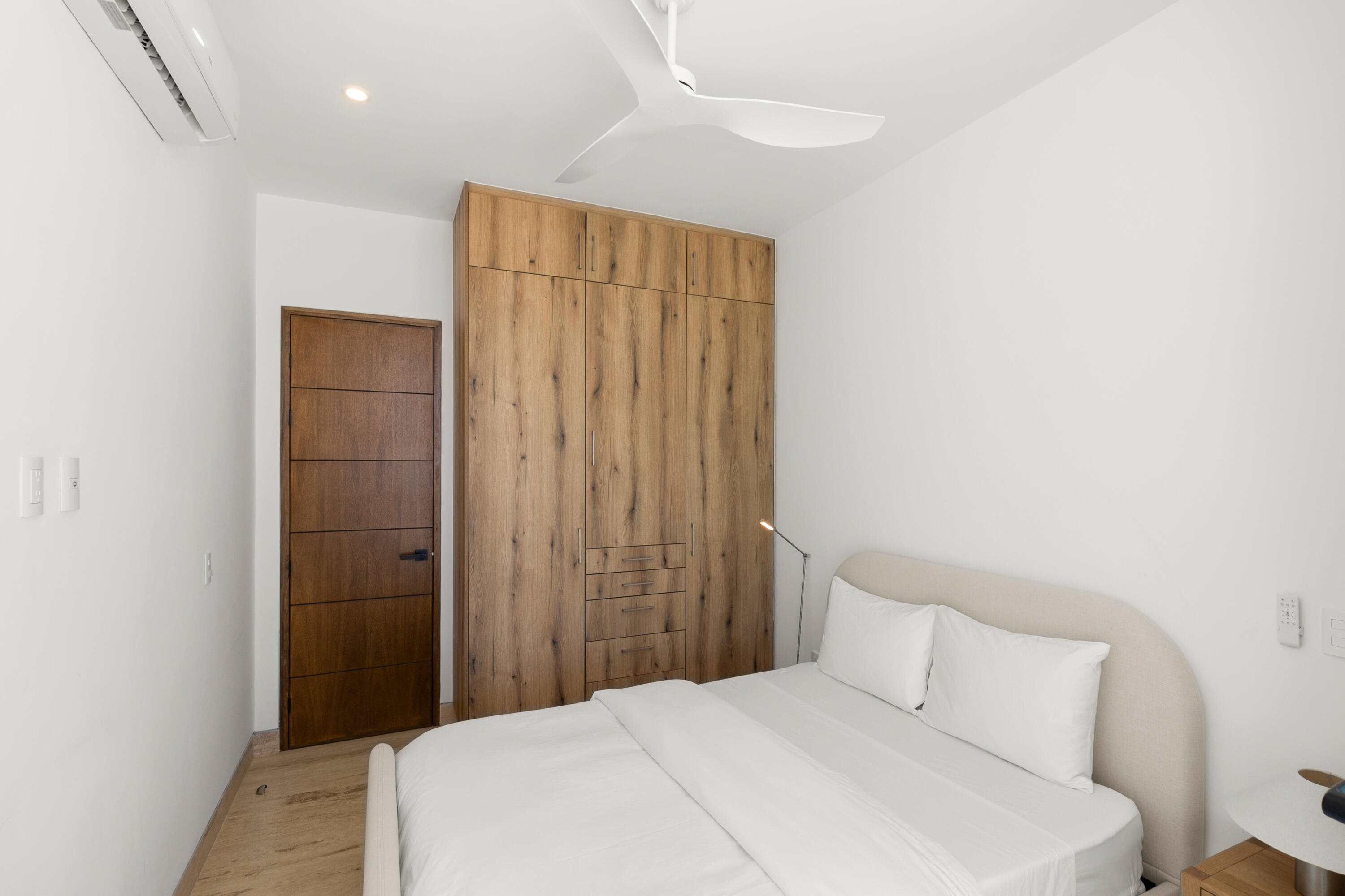 Rancho Los Tules, SEI Residences