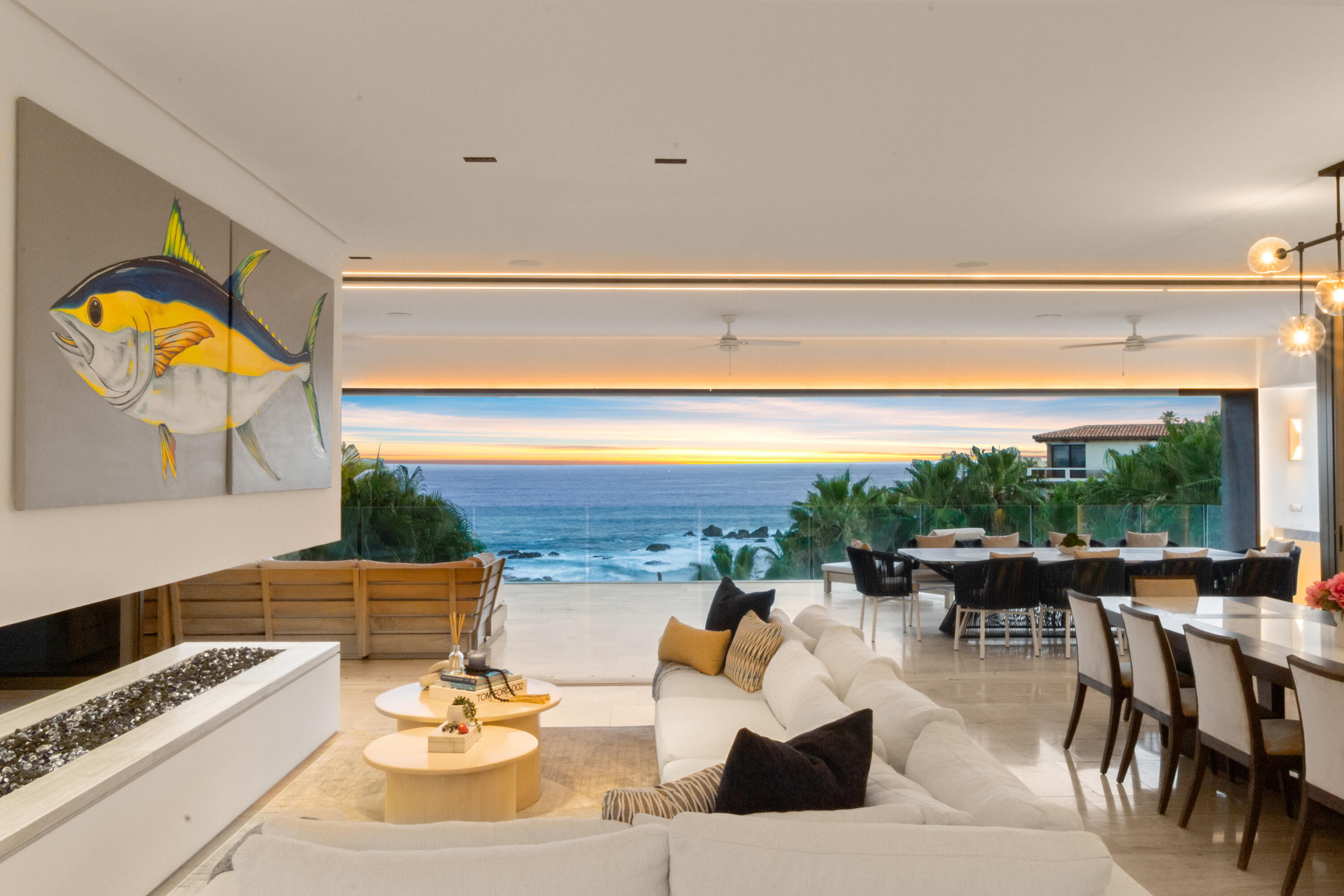 17 Playa del Rey, Villa Del Rey