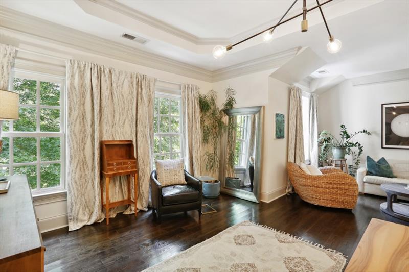 3585 Roxboro Road Unit 9