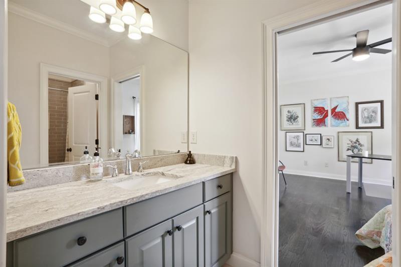 3585 Roxboro Road Unit 9