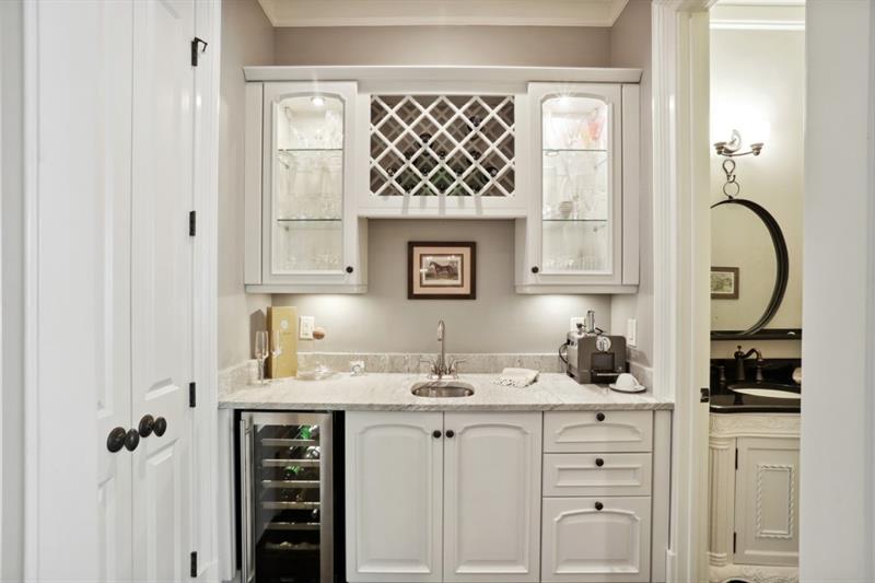 3585 Roxboro Road Unit 9
