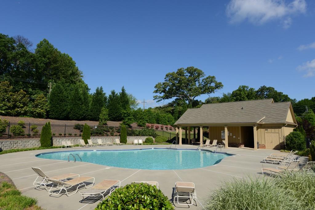 2554 Boulder Hill Court SE