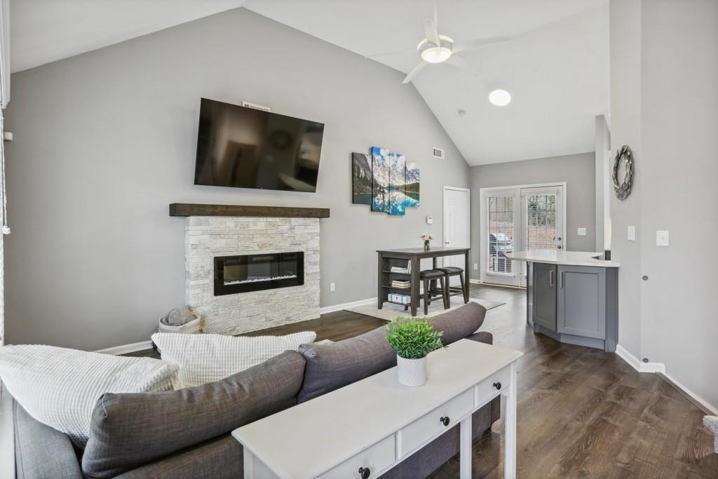 2554 Boulder Hill Court SE