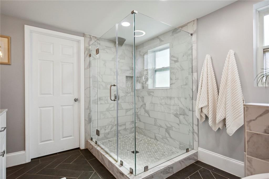 3438 Creatwood Trail