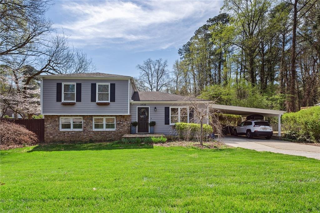 3438 Creatwood Trail