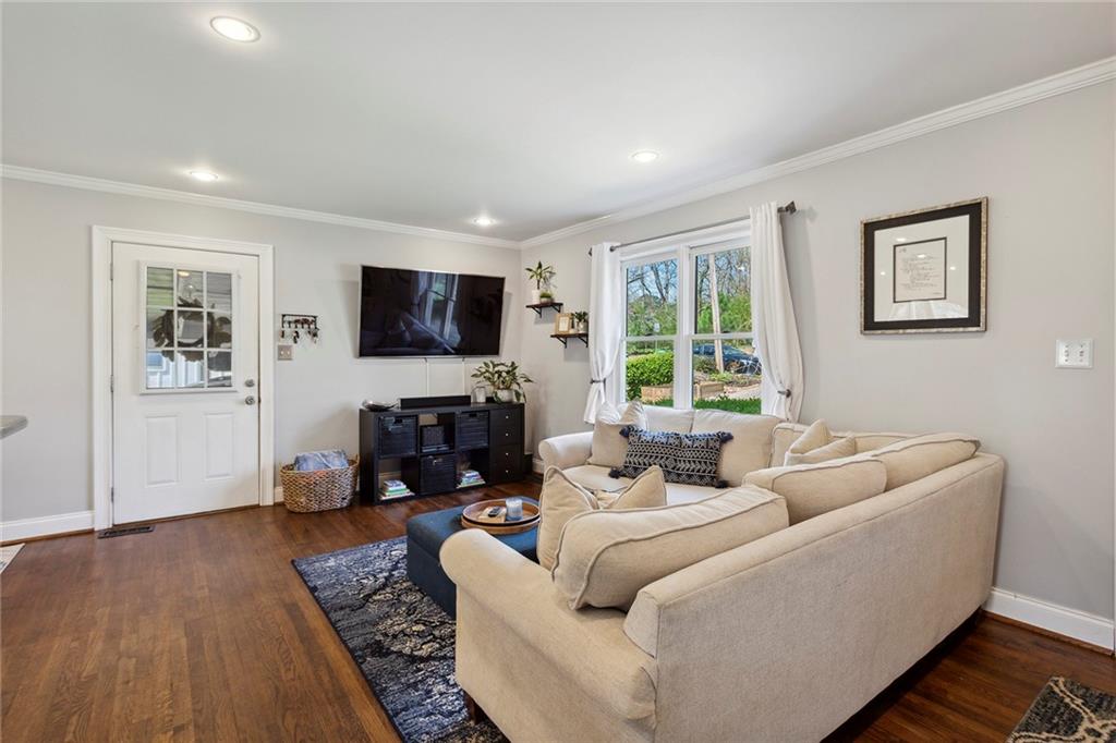 3438 Creatwood Trail