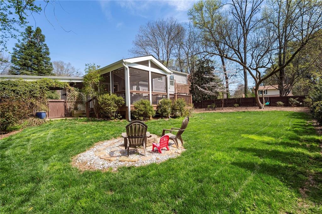 3438 Creatwood Trail