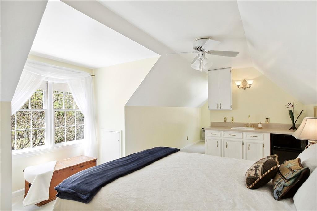 285 Brackenwood Circle