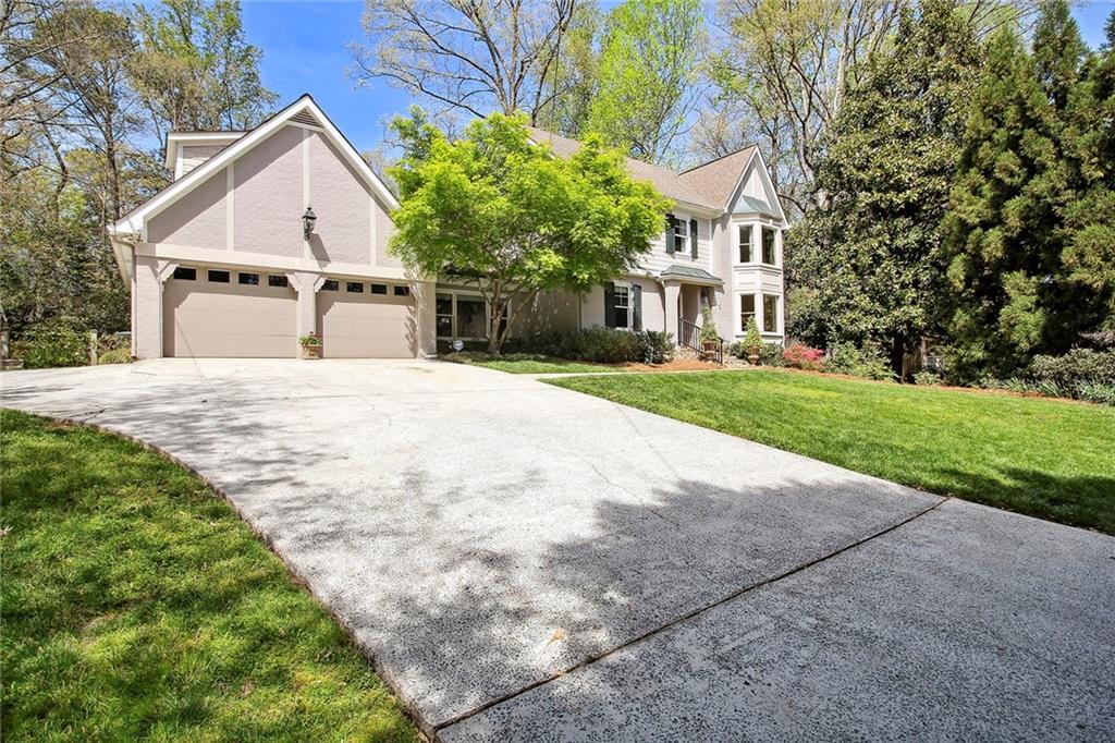 285 Brackenwood Circle