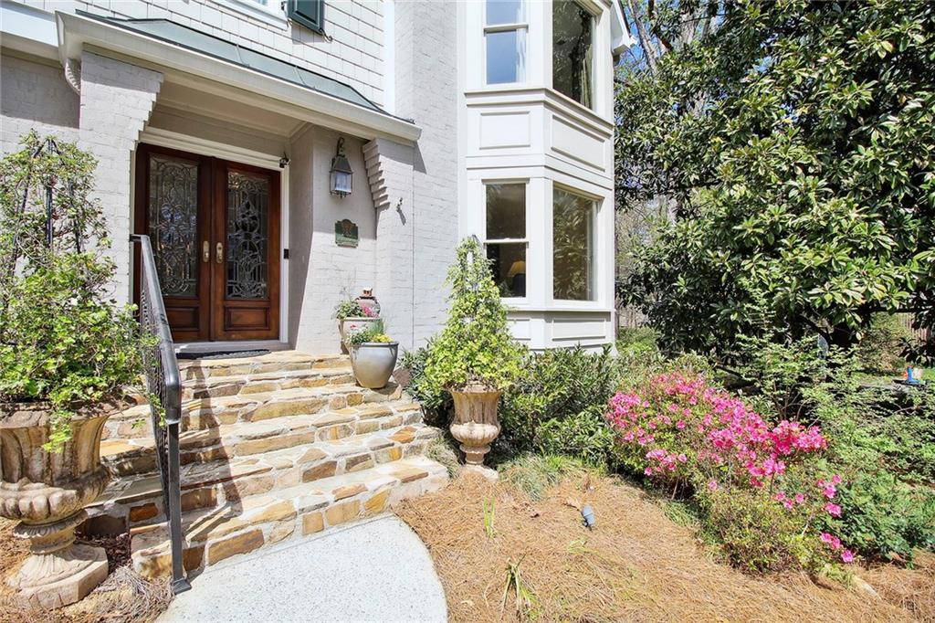 285 Brackenwood Circle