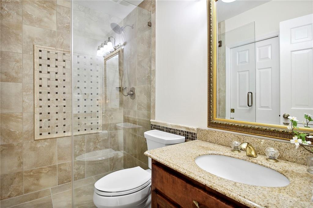 285 Brackenwood Circle