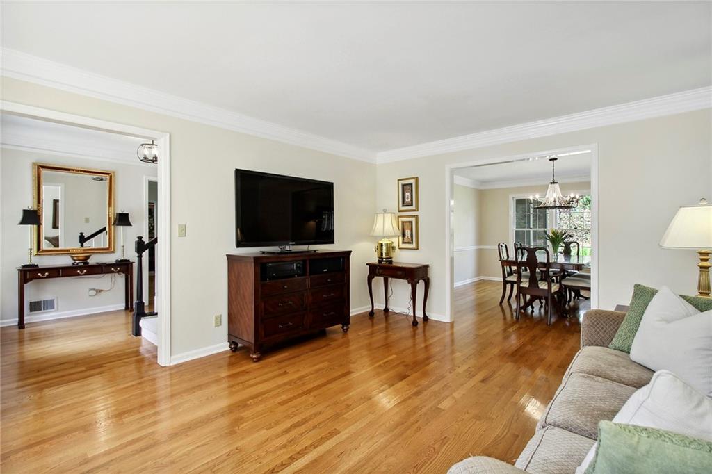 285 Brackenwood Circle