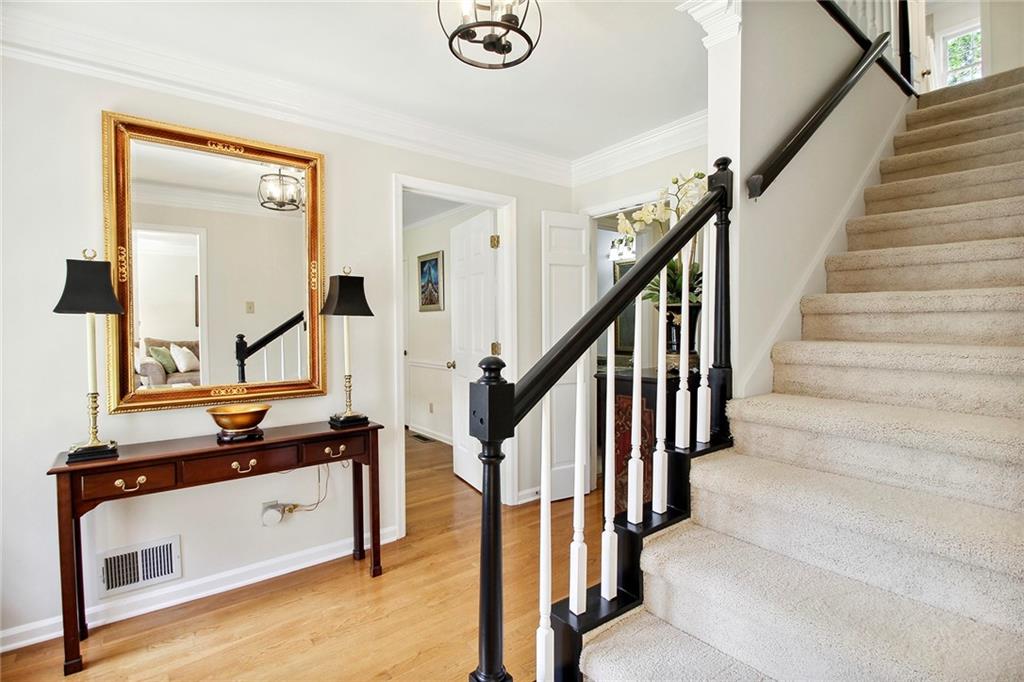 285 Brackenwood Circle