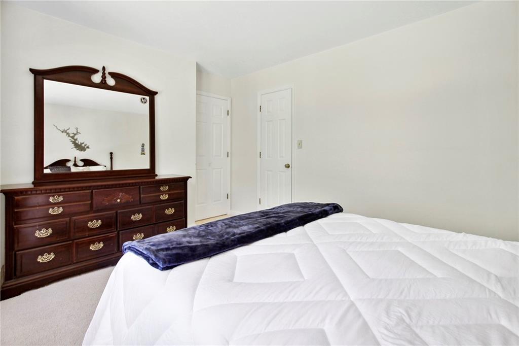 285 Brackenwood Circle