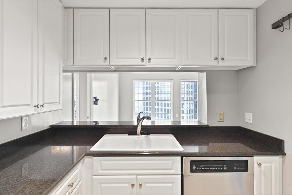 195 14th Street NE Unit 2402