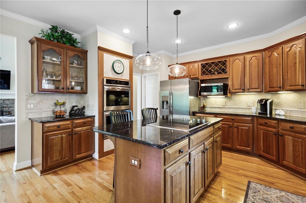 1025 Avery Creek Drive