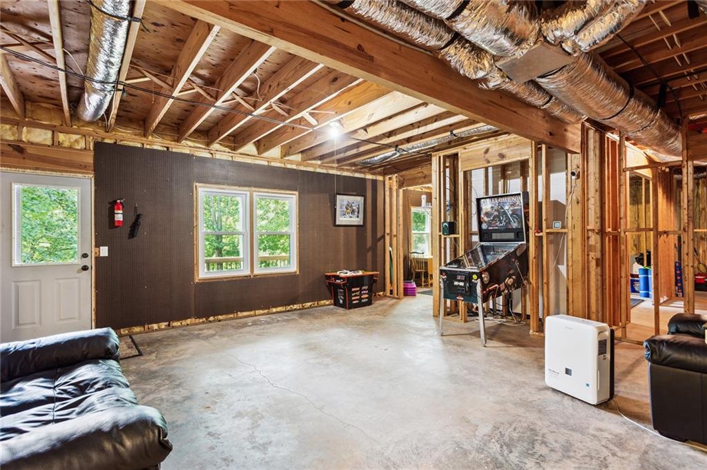1025 Avery Creek Drive