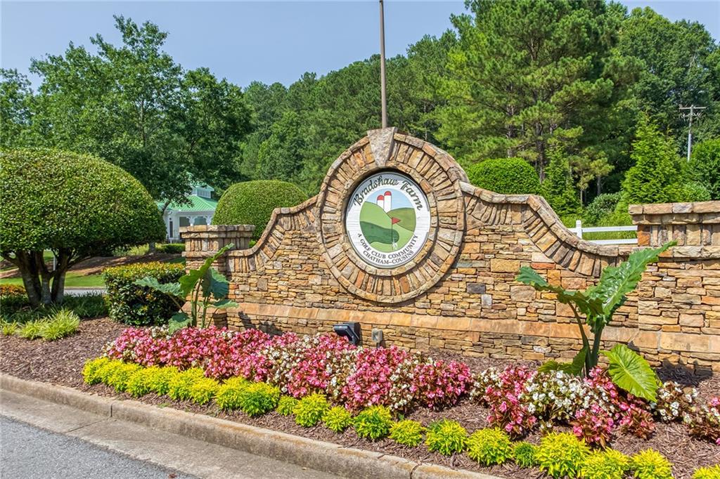 1025 Avery Creek Drive