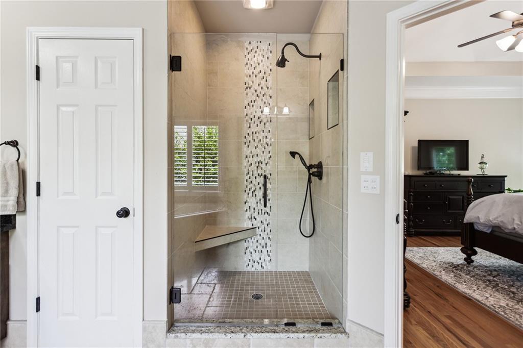 1025 Avery Creek Drive