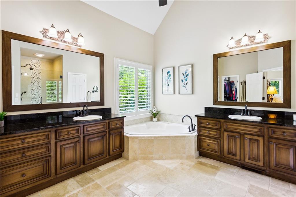 1025 Avery Creek Drive