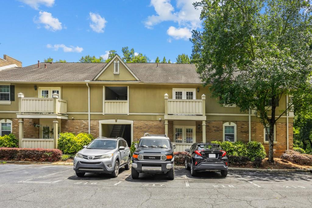 6900 Roswell Road Unit Q22