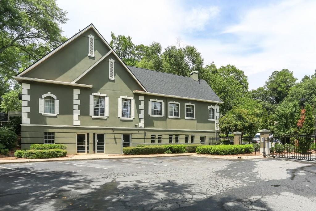 6900 Roswell Road Unit Q22