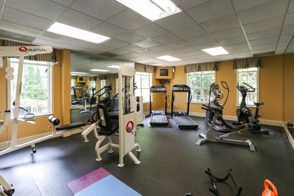6900 Roswell Road Unit Q22