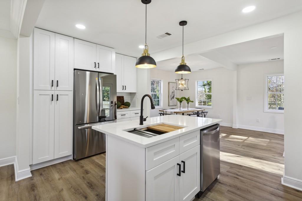 100 Smyrna Powder Springs Road SE