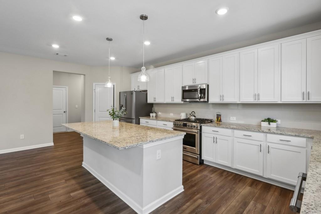 4070 Red Canoe Bend