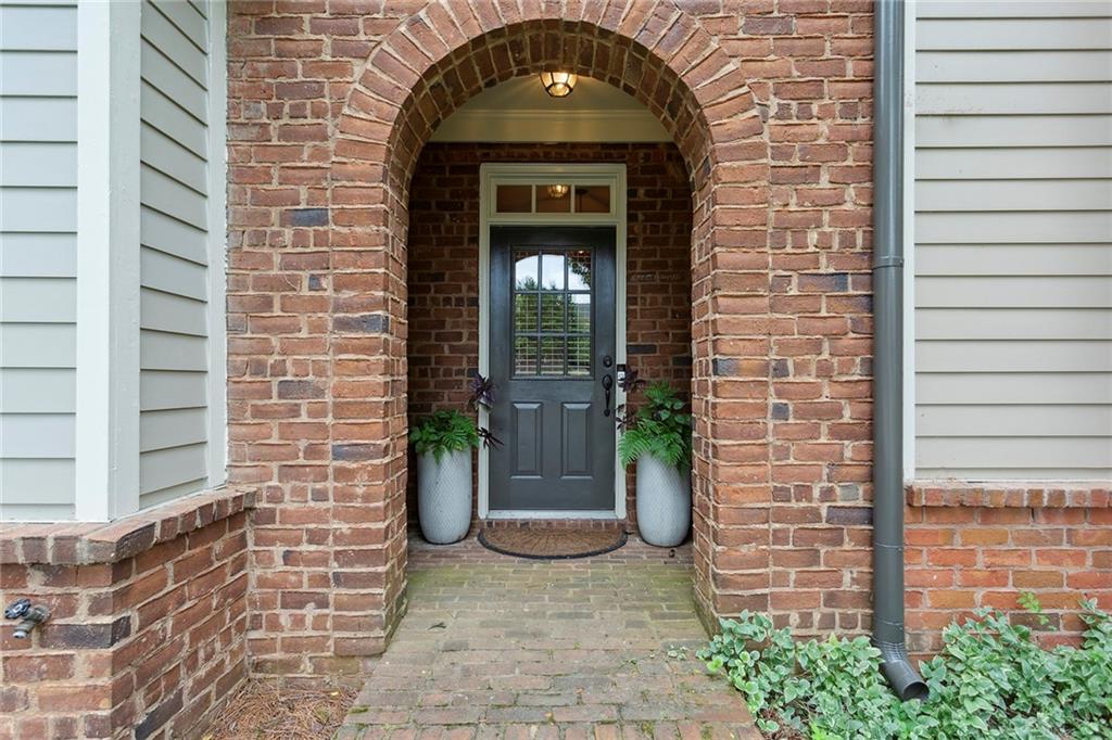 233 S Village Square
