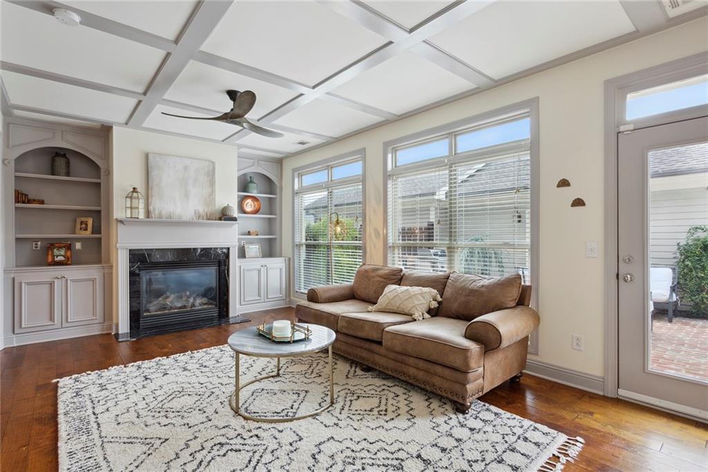 233 S Village Square