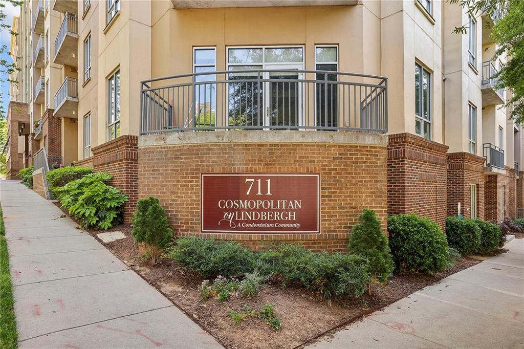 711 Cosmopolitan Drive NE Unit 523