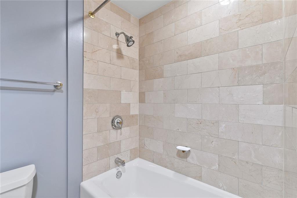 195 14th Street NE Unit 2402