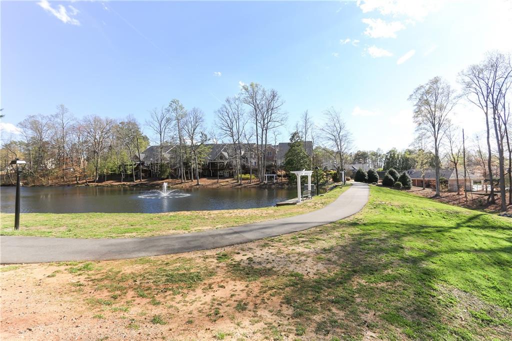 1407 Waters Edge Trail