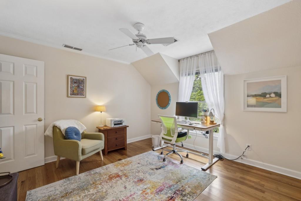 390 W Spalding Drive