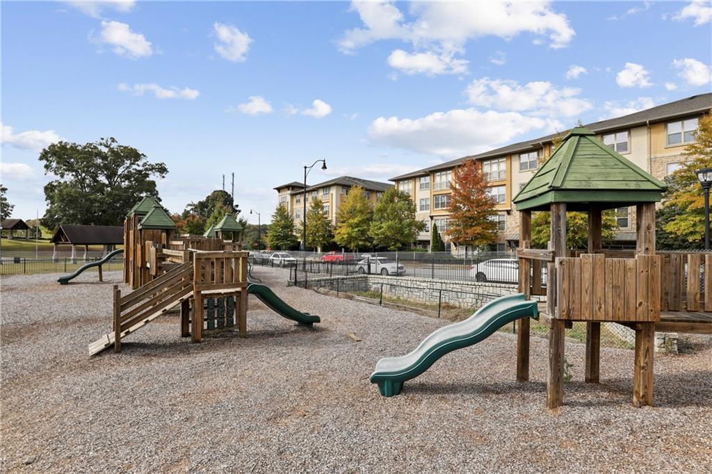 1856 Perry Boulevard NW