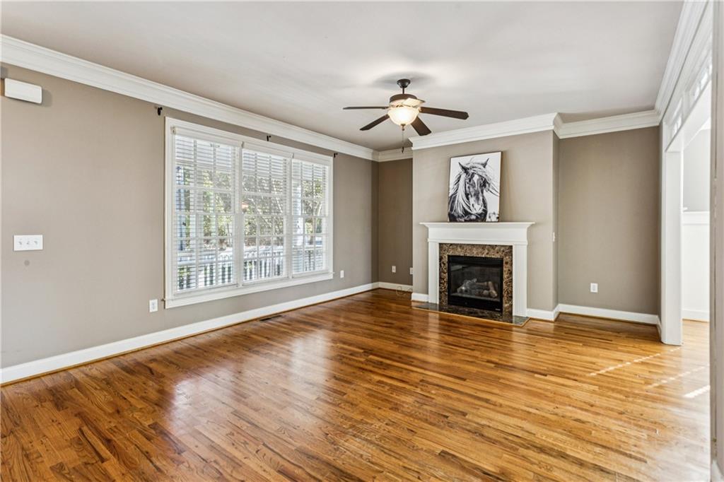 1856 Perry Boulevard NW