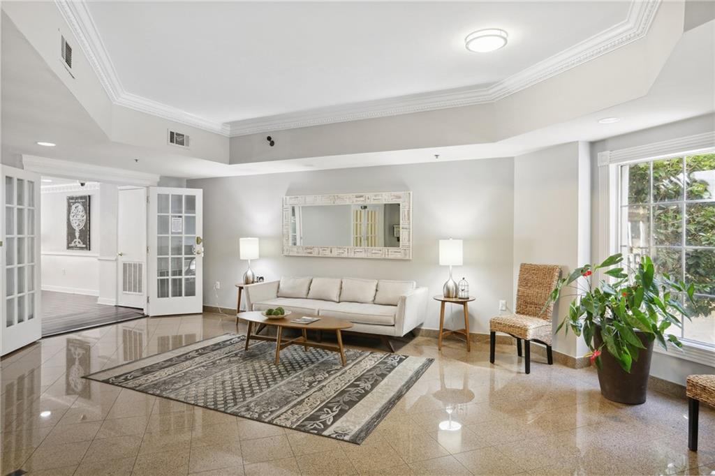 1 Biscayne Drive NW Unit PH6
