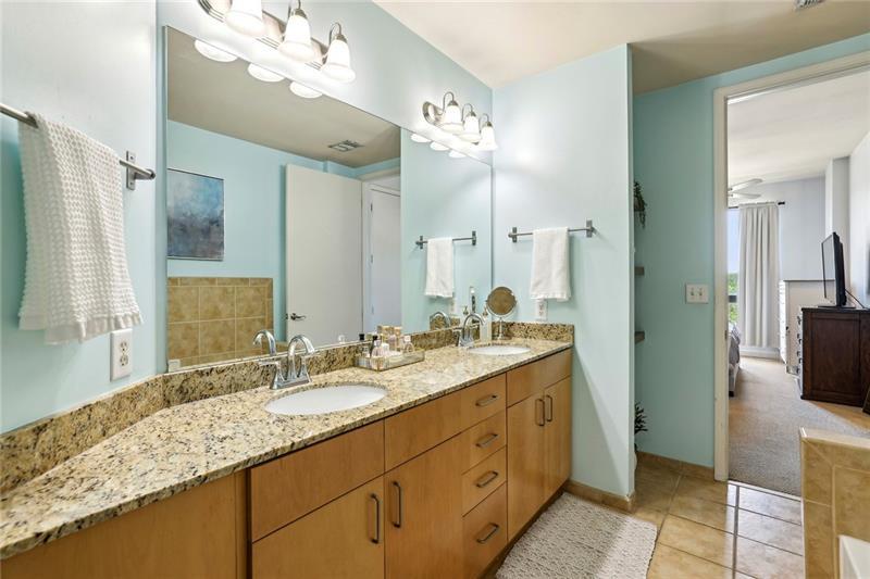 711 Cosmopolitan Drive NE Unit 523
