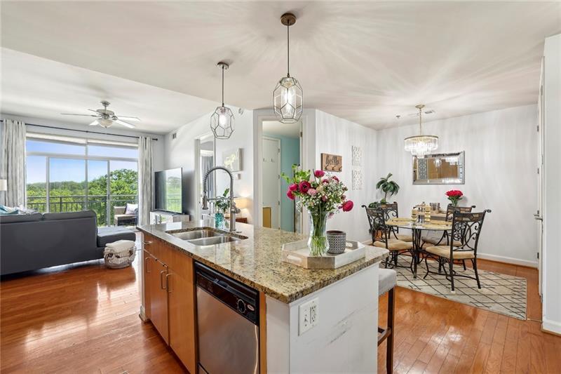 711 Cosmopolitan Drive NE Unit 523