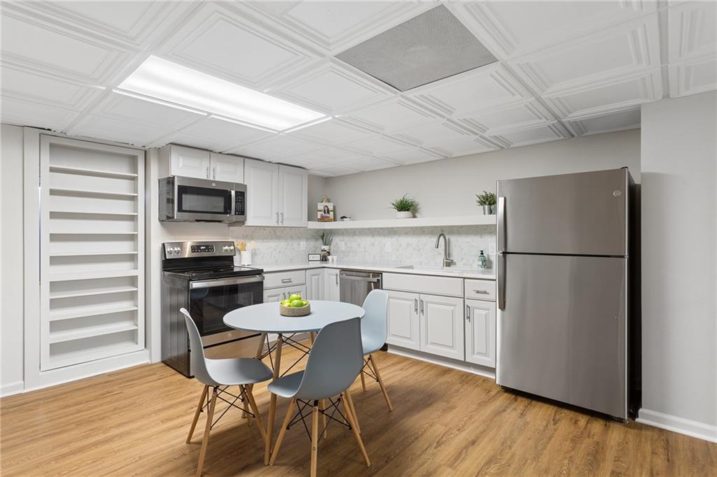 3920 Peachtree Dunwoody Road NE