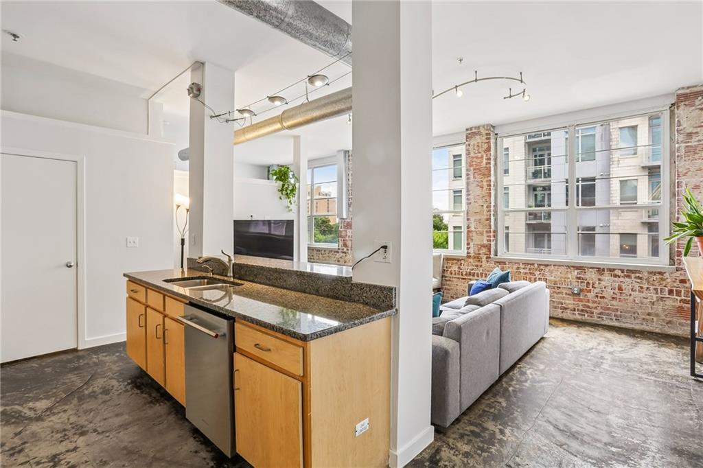 800 Peachtree Street NE Unit 8613