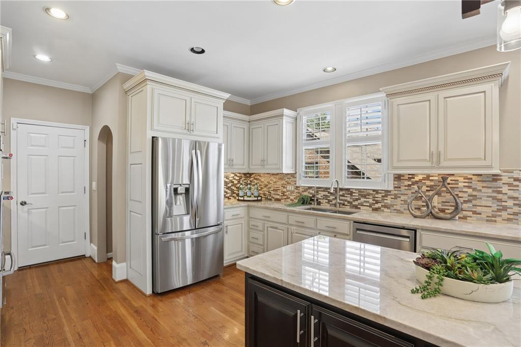 2005 Granbury Court