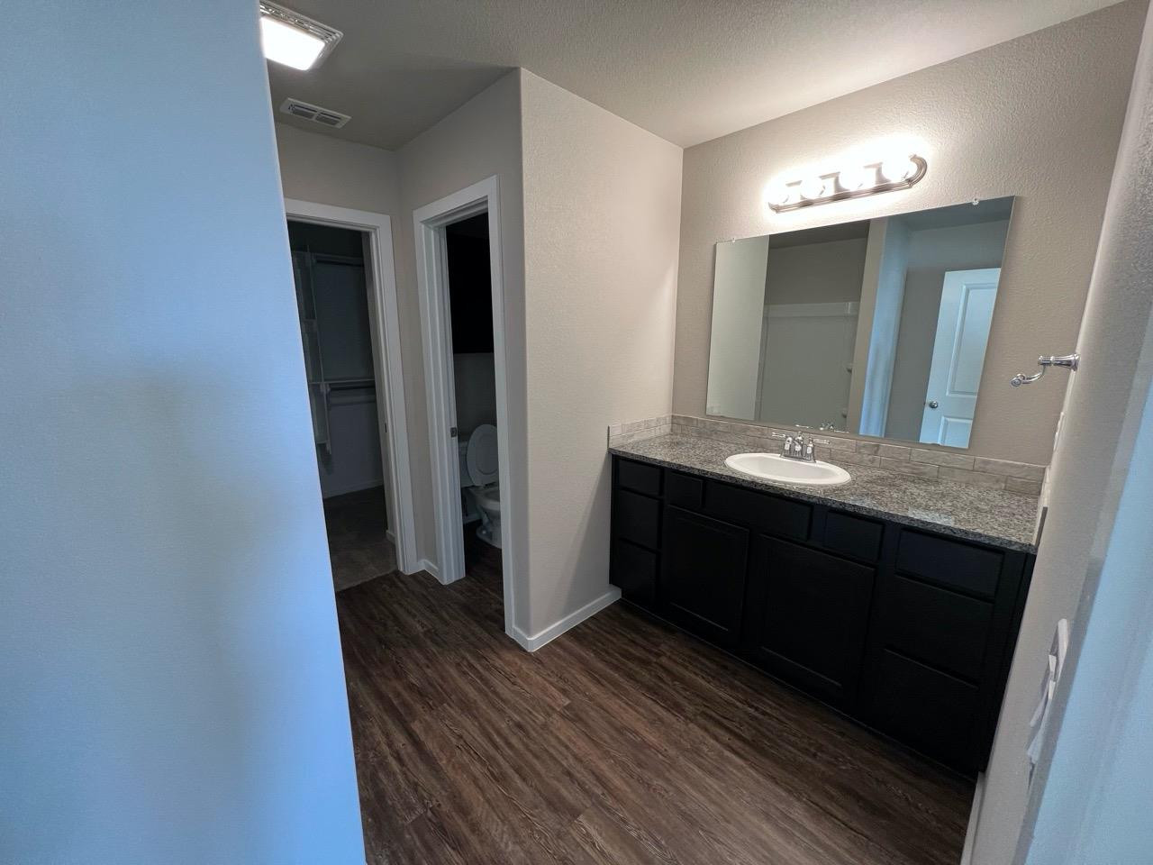 2141 N Texas Avenue, Unit B