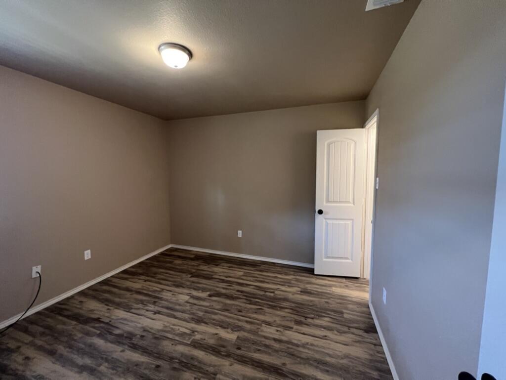2104 N Avenue K, Unit B